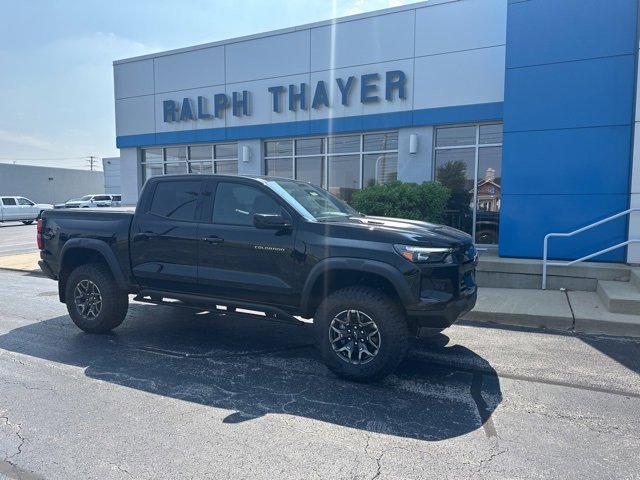 2025 Chevrolet Colorado ZR2's photo