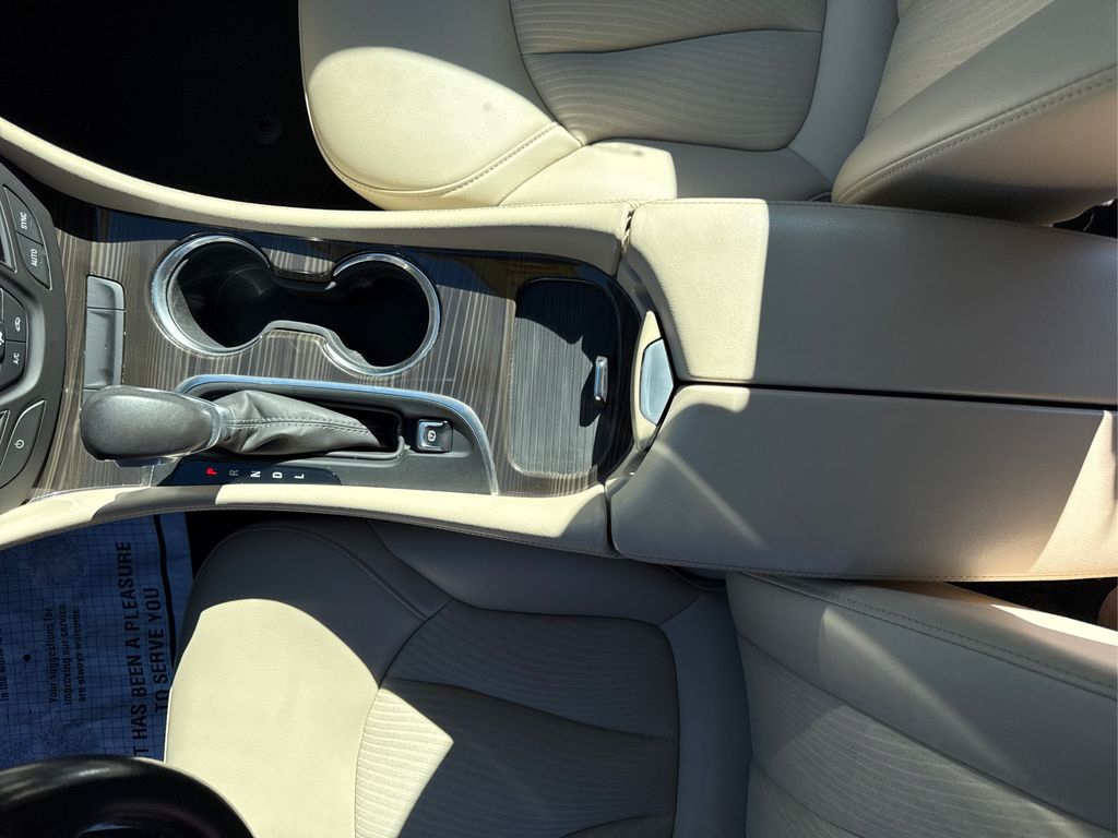 2019 Buick Envision Preferred photo 19