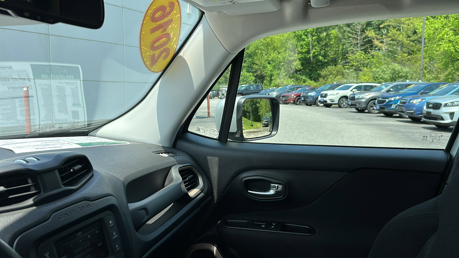 2016 Jeep Renegade Latitude photo 22