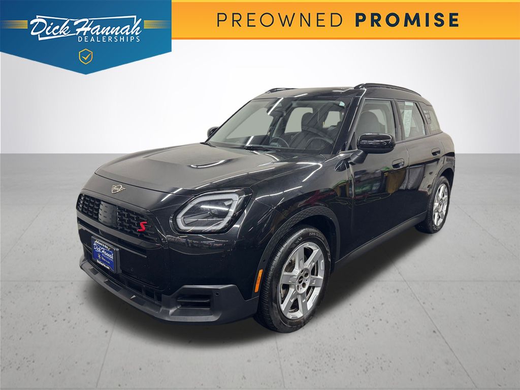 2025 MINI Countryman S's photo