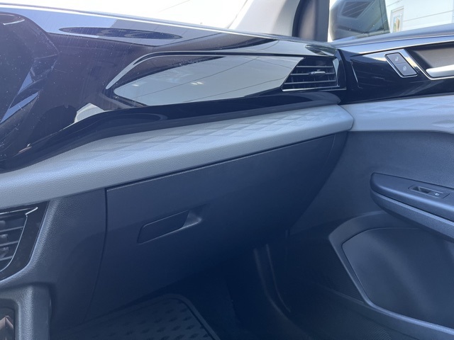 2023 Volkswagen Taos S photo 40
