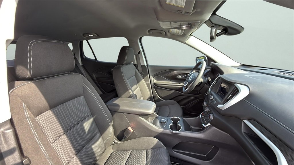 2023 Gmc Terrain SLE photo 13
