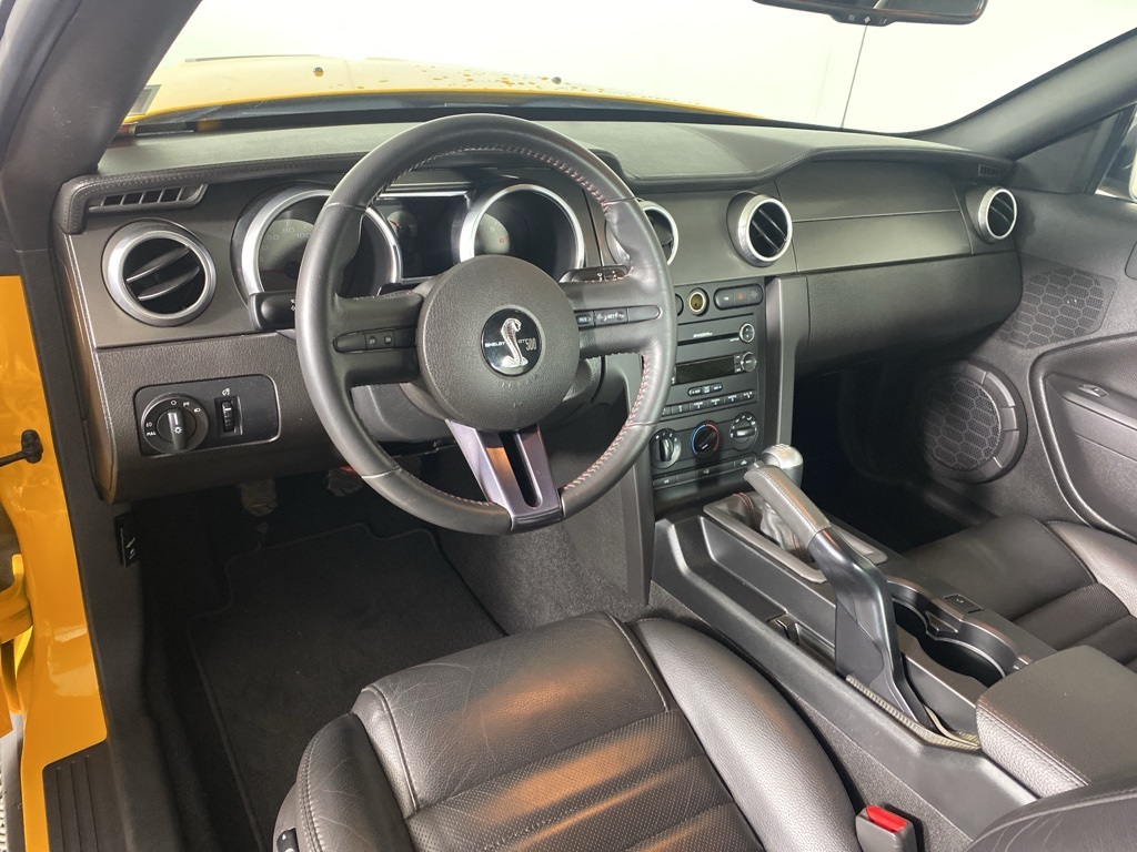 2008 Ford Mustang Shelby GT500 photo 2