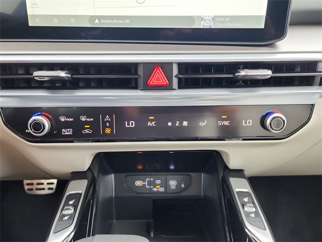 2026 Kia Sorento SX photo 19