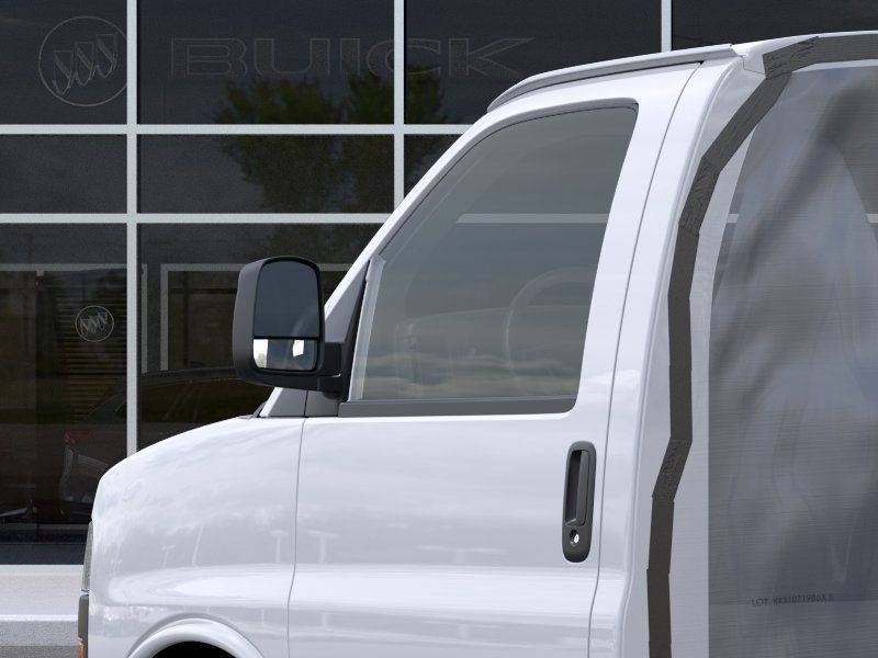 2025 Gmc Savana Cutaway 3500 photo 3