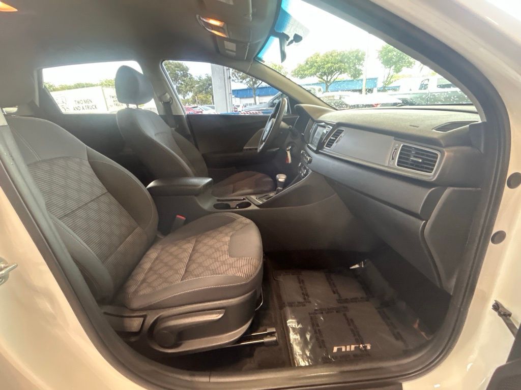 2019 Kia Niro FE photo 20