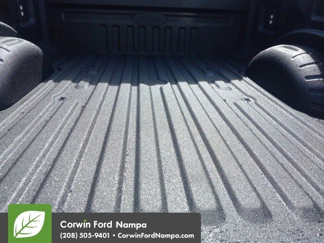 2025 Ford F-350 Lariat photo 31