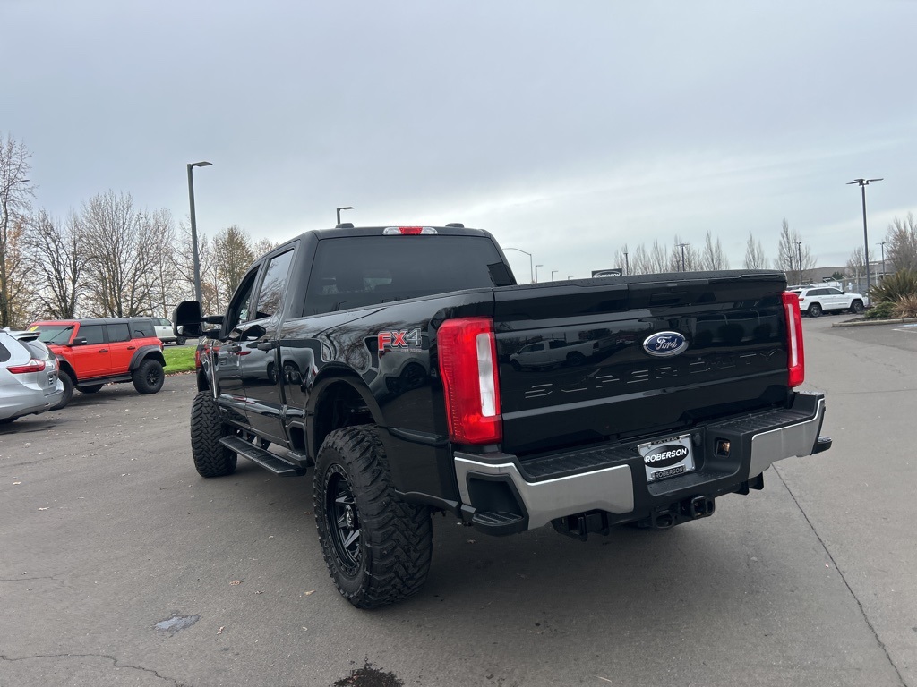 2024 Ford F-250 photo 3
