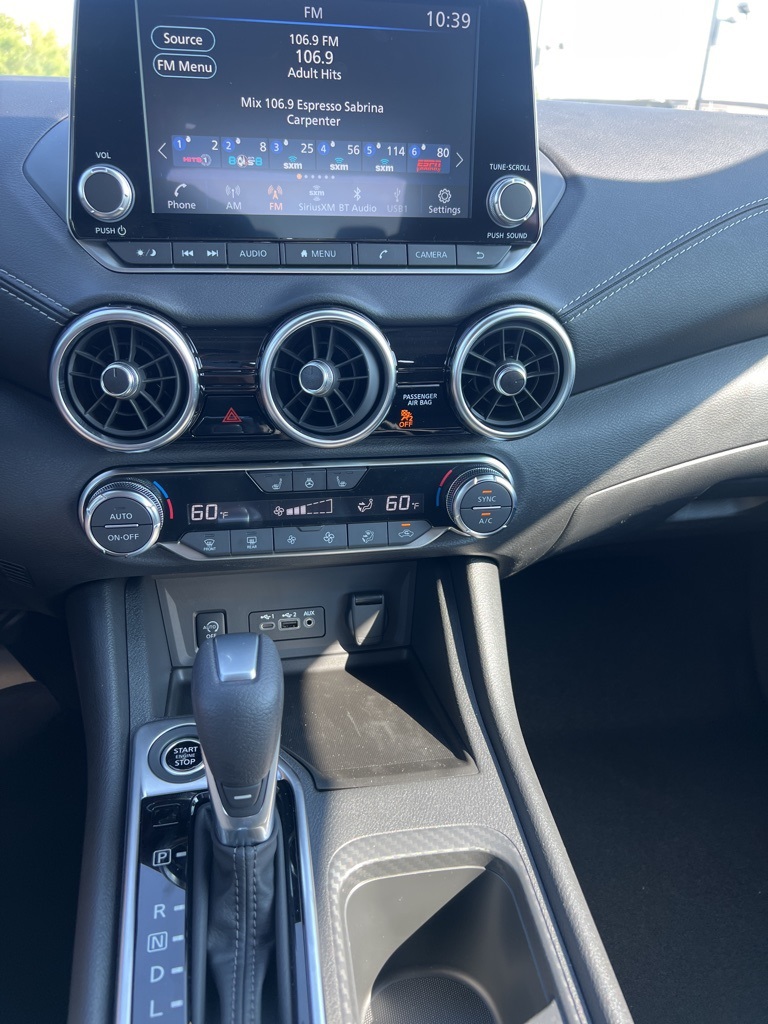 2025 Nissan Sentra SV photo 8