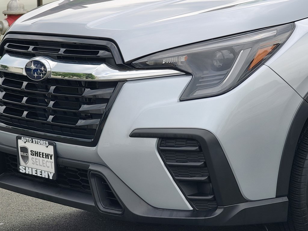 2024 Subaru Ascent Premium photo 2