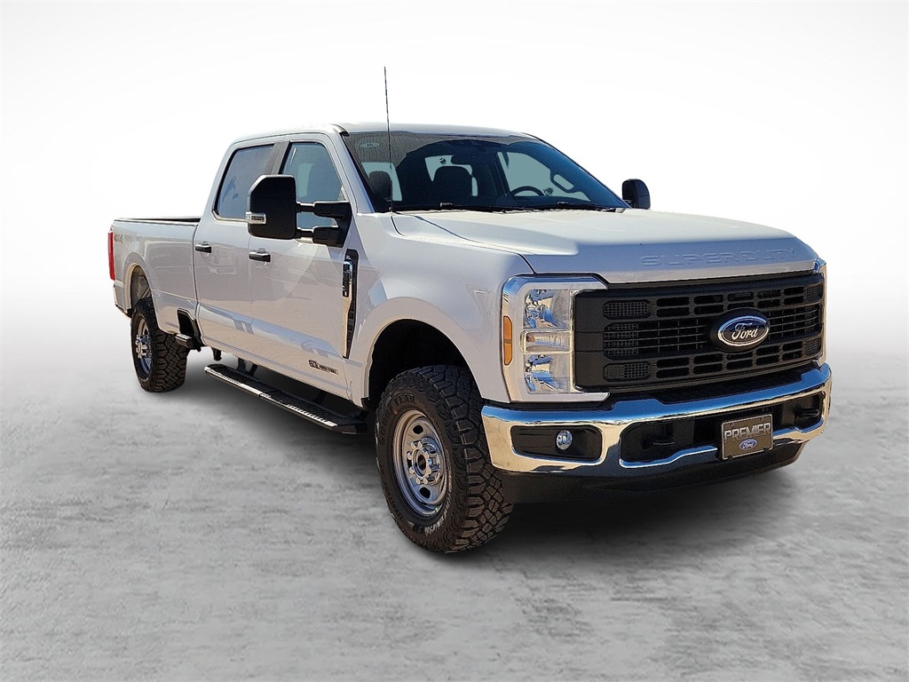 2026 Ford F-350 Super Duty XL's photo