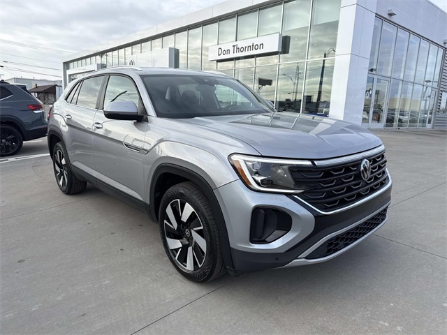 2025 Volkswagen Atlas Cross Sport SE w/Tech