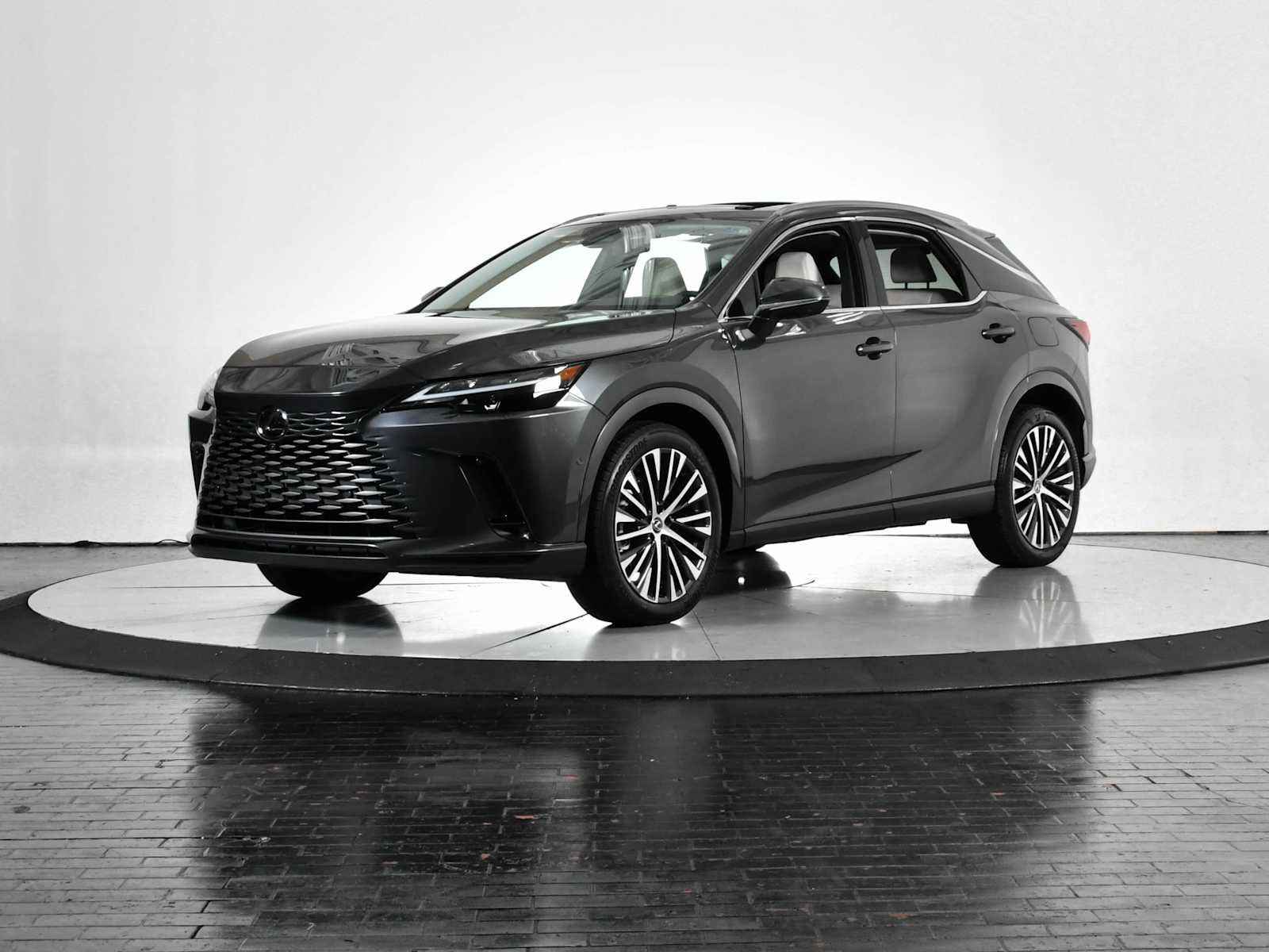 2024 Lexus RX 350's photo
