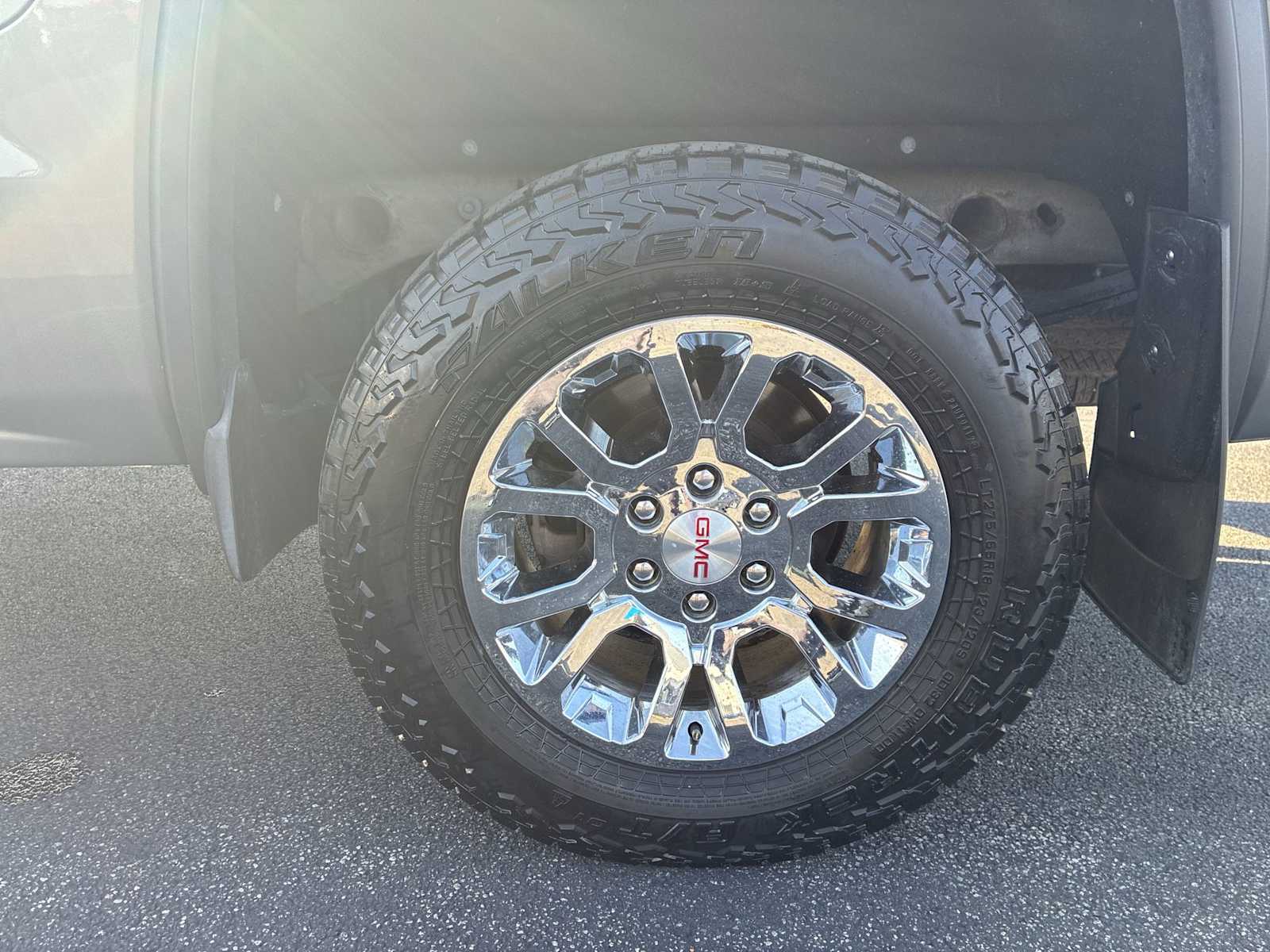 2017 Gmc Sierra 1500 SLE photo 28