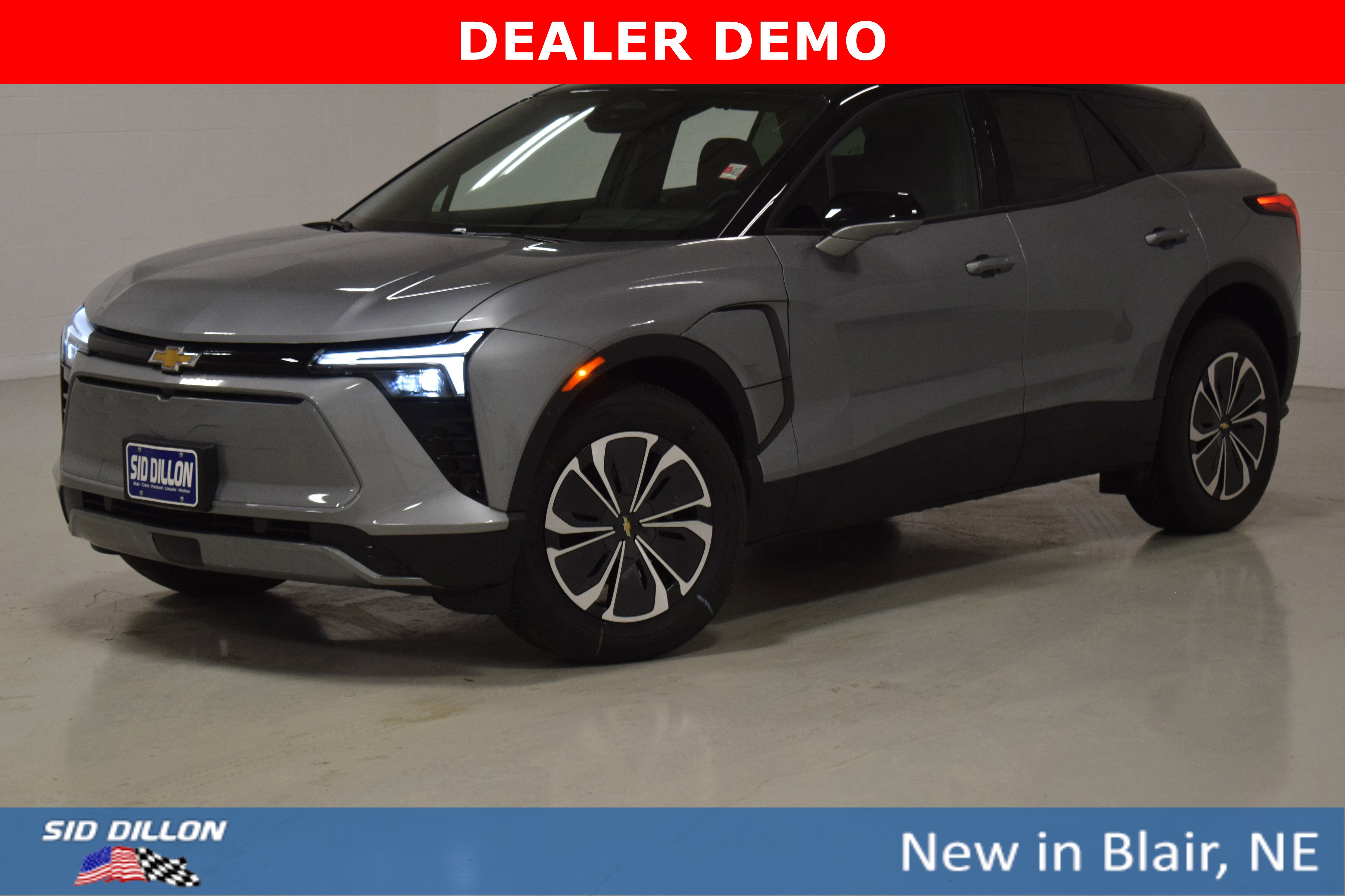 2025 Chevrolet Blazer EV LT's photo