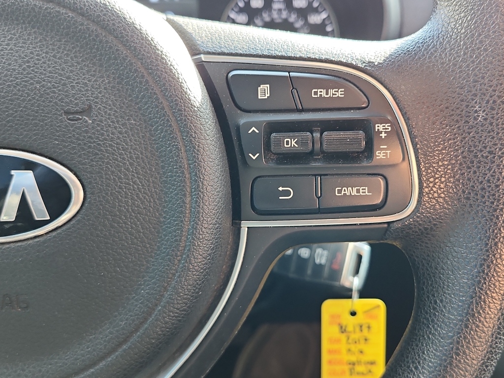2017 Kia Optima LX photo 15