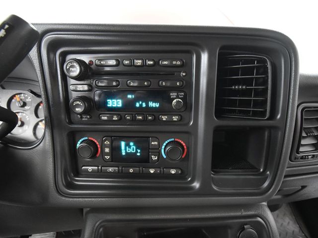 2005 Gmc Sierra SLT photo 21