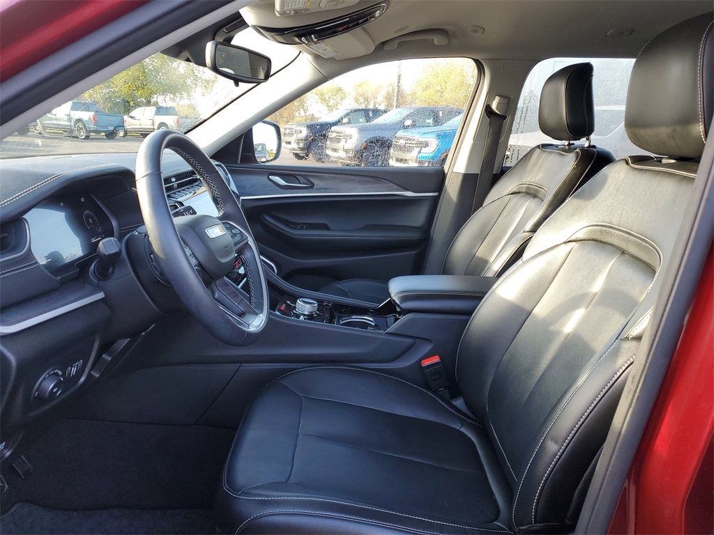 2021 Jeep Grand Cherokee Limited photo 4