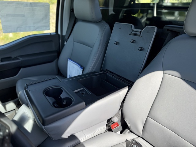 2025 Ford F-550 XL photo 25