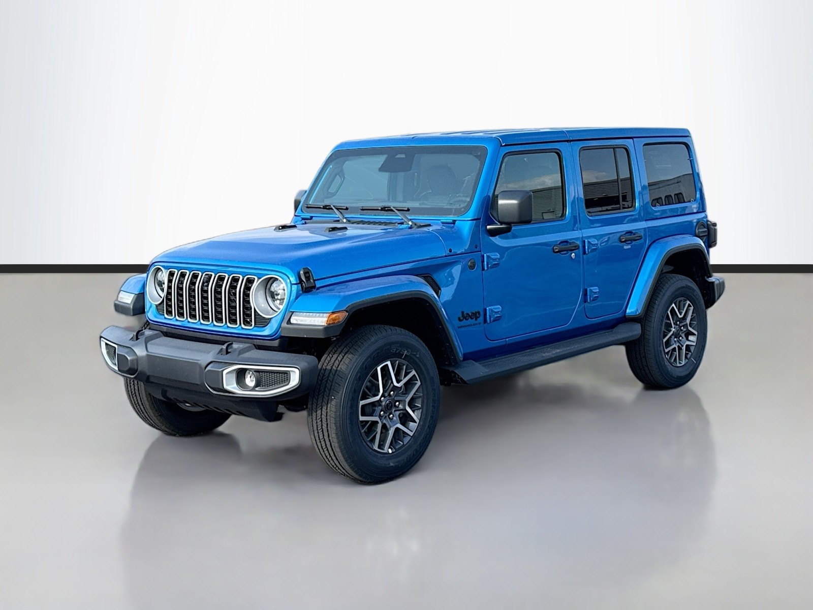 2025 Jeep Wrangler 4-Door Sahara's photo