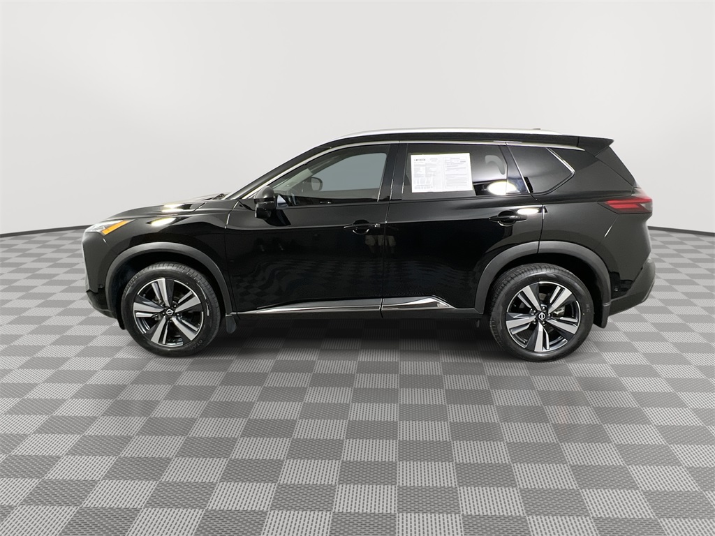 2022 Nissan Rogue SL photo 4