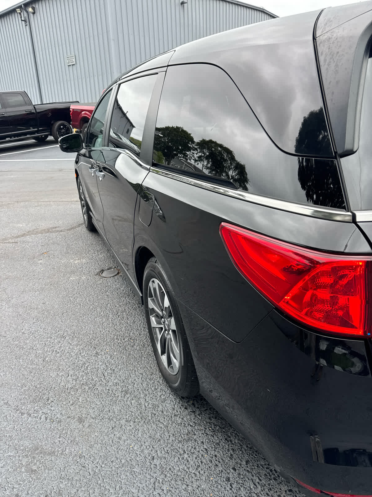 2023 Honda Odyssey EX-L photo 14