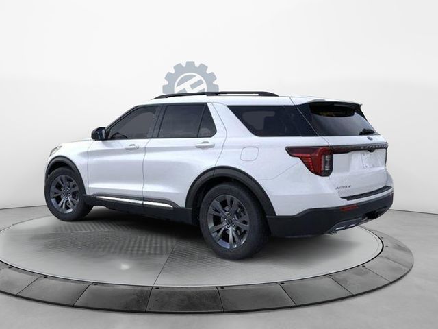 2025 Ford Explorer photo 3