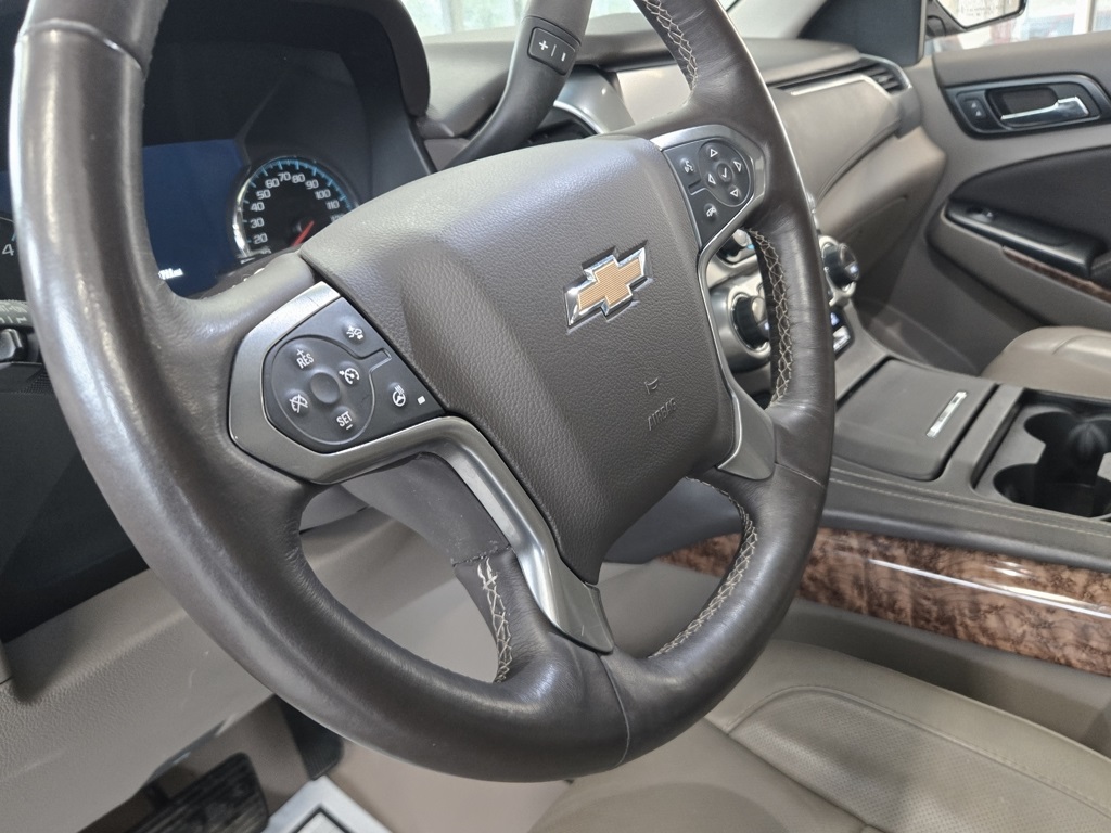 2017 Chevrolet Suburban Premier photo 25