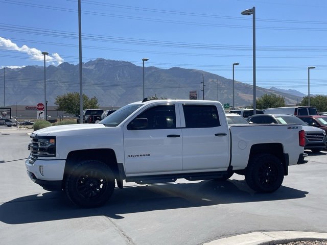 2017 Chevrolet Silverado 1500 LTZ photo 5