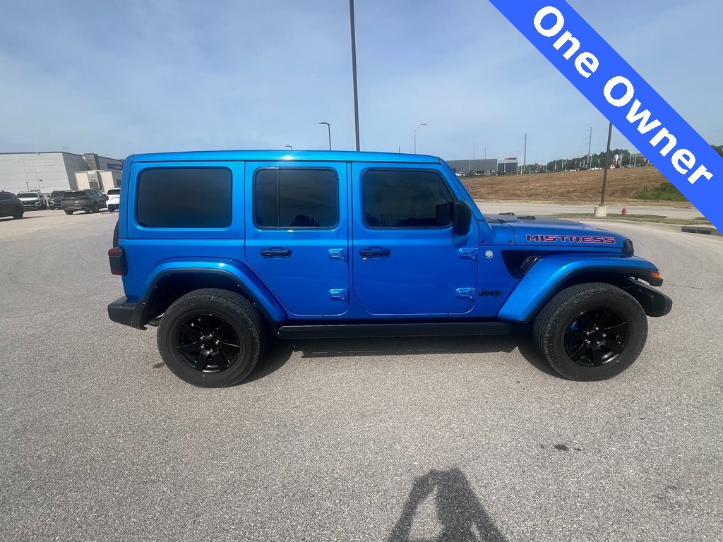 2024 Jeep Wrangler Sahara photo 4