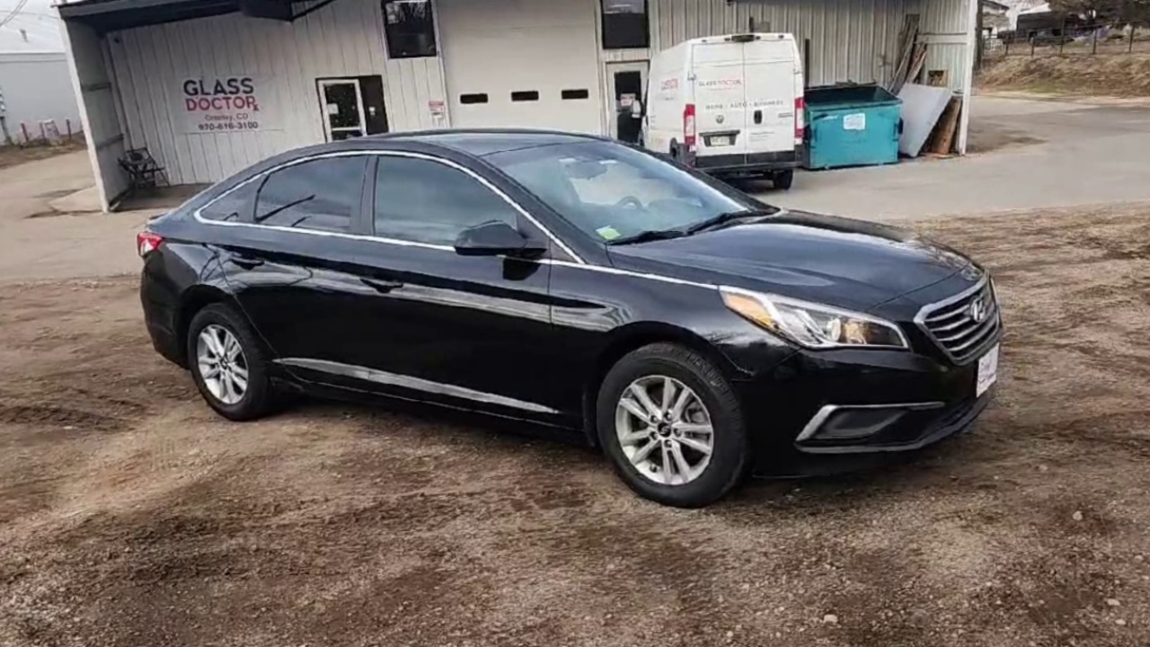 2016 Hyundai Sonata SE's photo