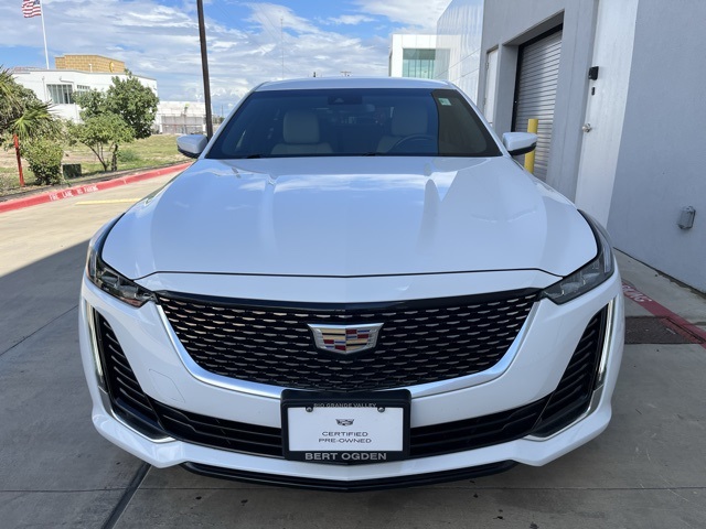 2024 Cadillac CT5 Luxury photo 2
