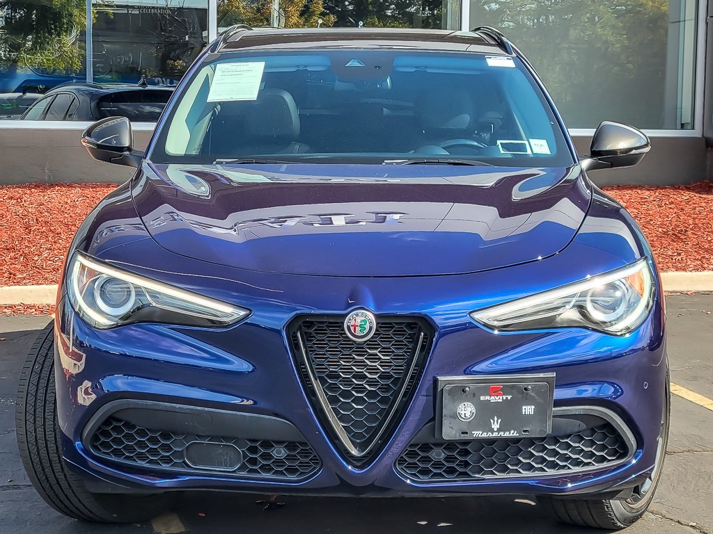 2021 Alfa Romeo Stelvio Ti photo 3