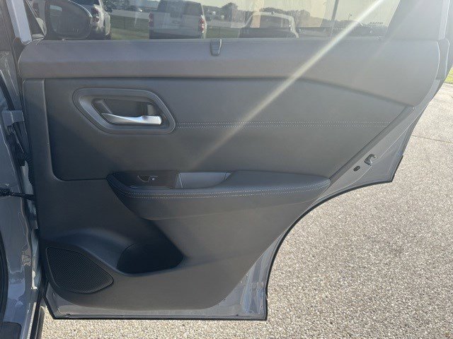 2022 Nissan Rogue SL photo 26