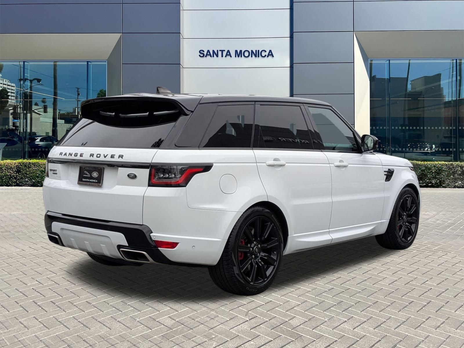 2022 Land Rover Range Rover Sport HSE Dynamic photo 3