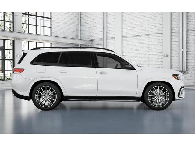 2025 Mercedes Benz GLS 580 4MATIC photo 2