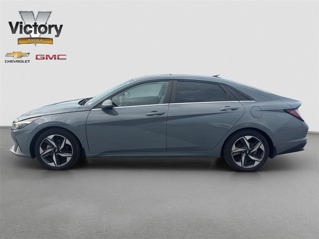 2022 Hyundai Elantra Hybrid Limited photo 3