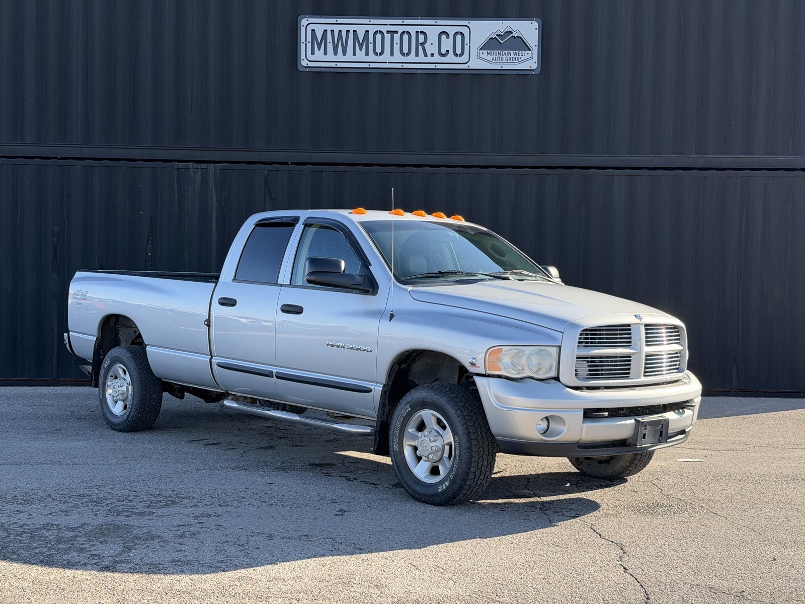 2003 Dodge Ram 3500 Pickup Laramie