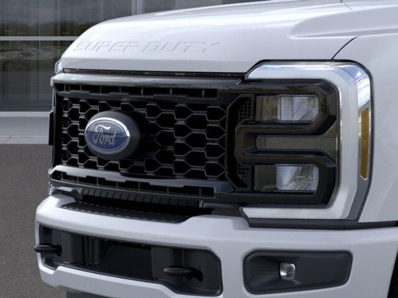 2026 Ford F-250 XL photo 16