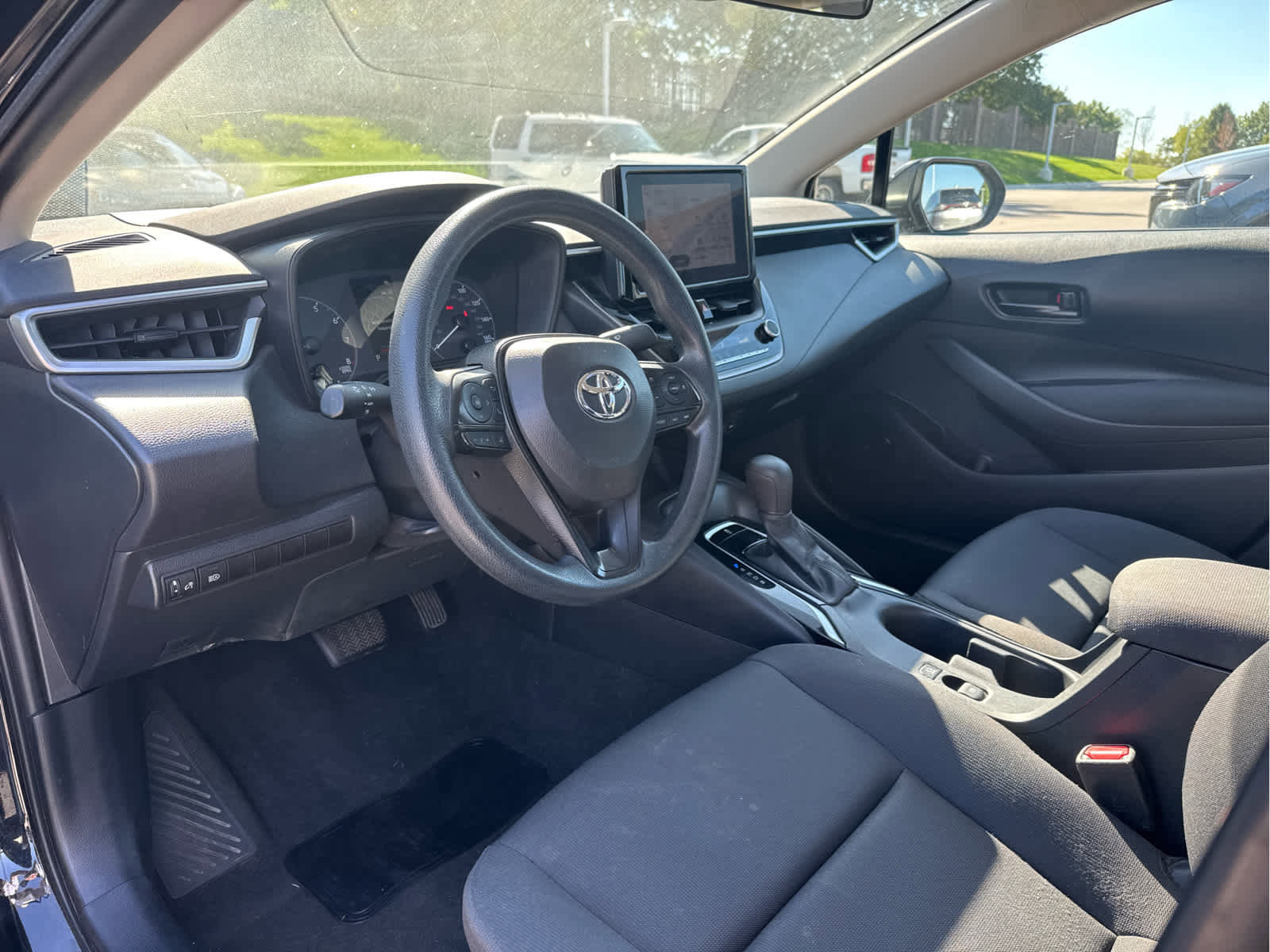 2024 Toyota Corolla LE photo 6