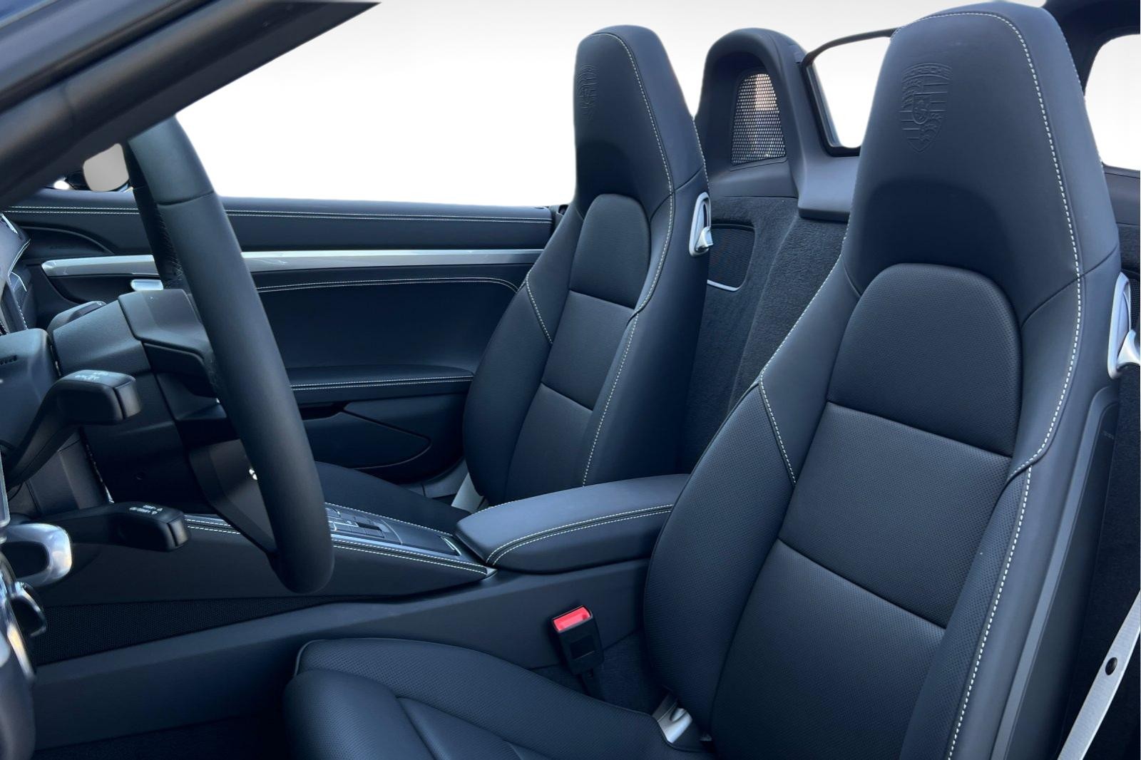 2025 Porsche Boxster Base photo 5