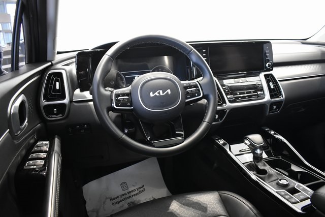 2022 Kia Sorento SX photo 11