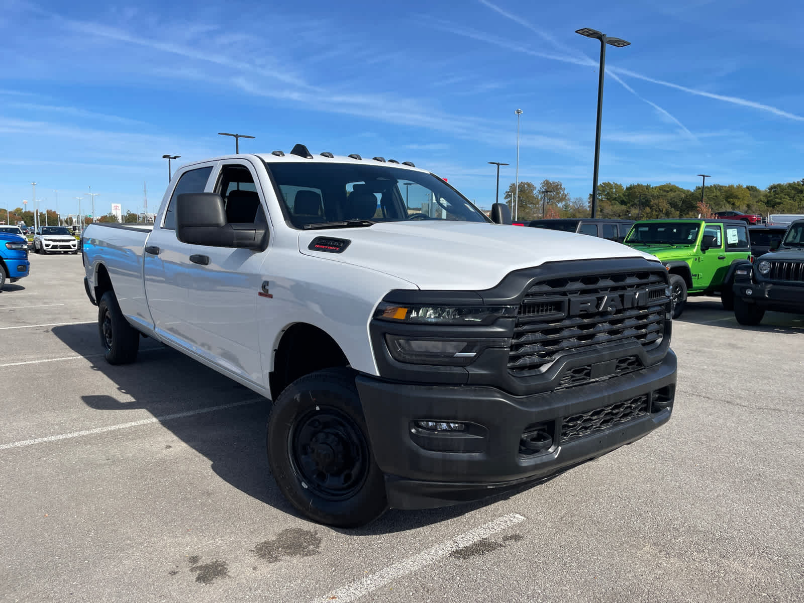 2025 Ram 2500 Tradesman photo 2