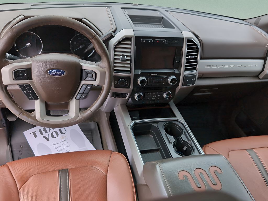 2018 Ford F-350 King Ranch photo 12