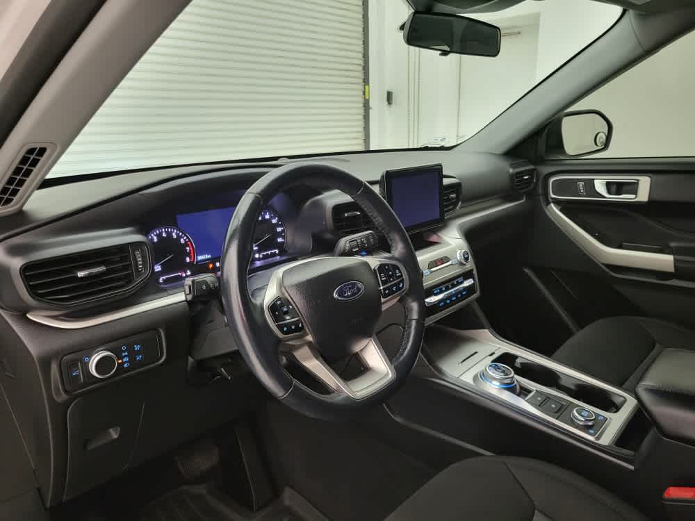 2022 Ford Explorer XLT photo 22