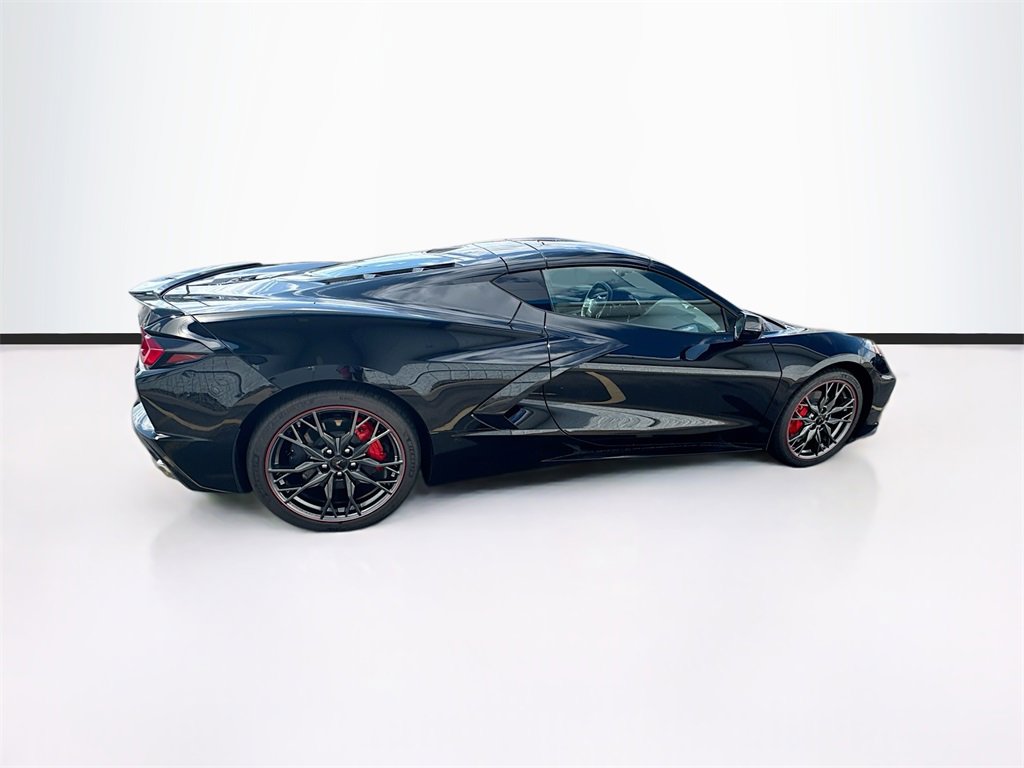 2024 Chevrolet Corvette Stingray 2LT photo 7