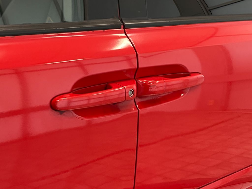 2010 Kia Sedona LX photo 12