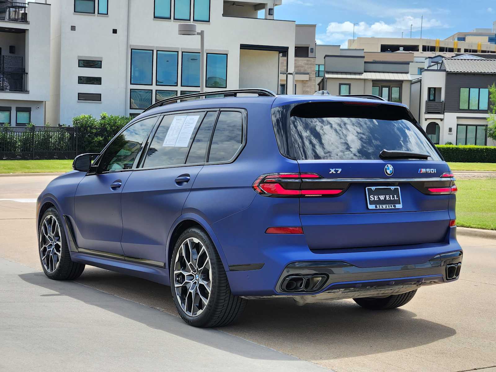 2024 Bmw X7 M60i photo 3