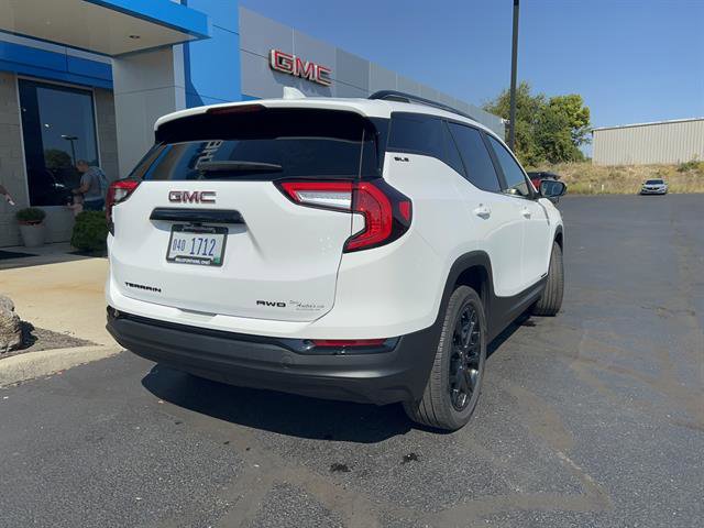 2022 Gmc Terrain SLE photo 7