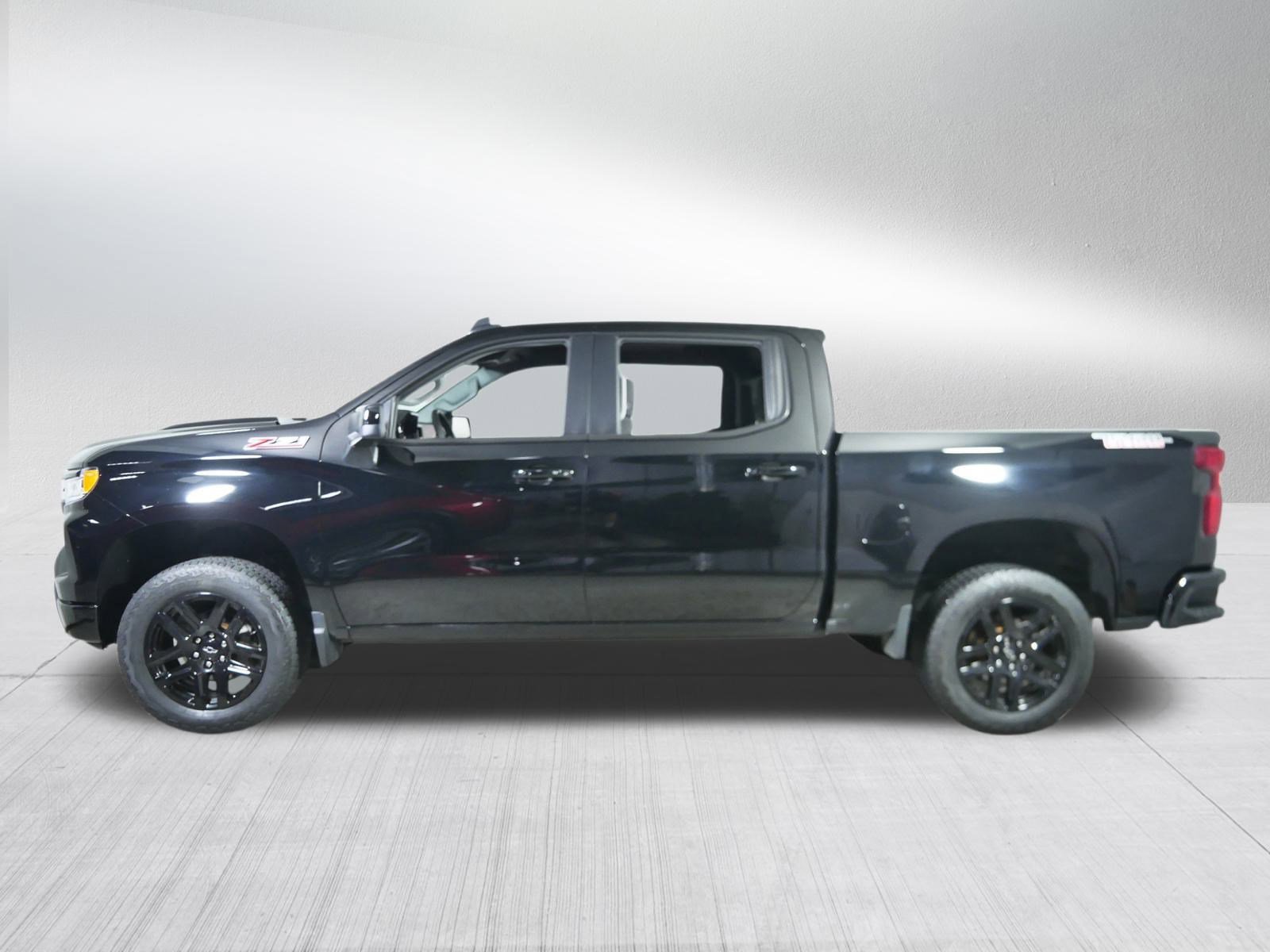 2024 Chevrolet Silverado 1500 LT Trail Boss photo 4
